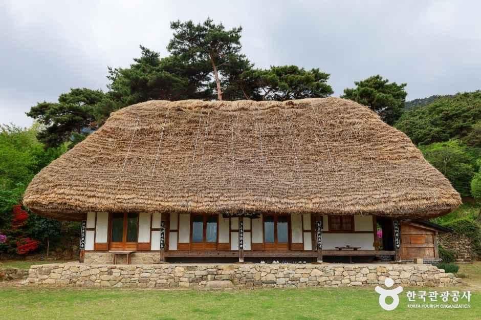 Maewoldang (매월당) selected image