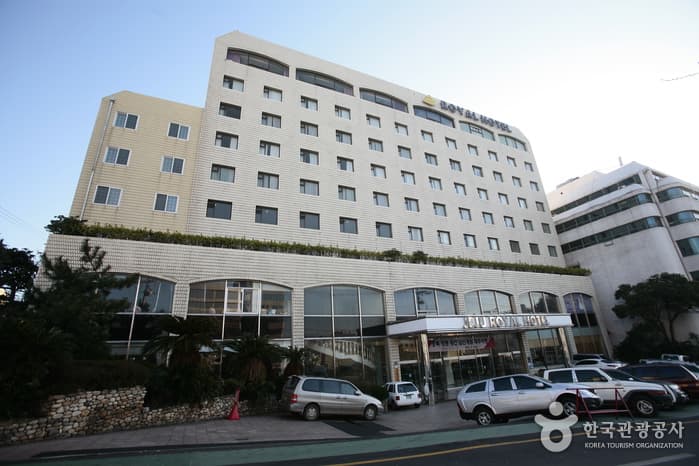 Jeju Royal Hotel (제주로얄호텔) image