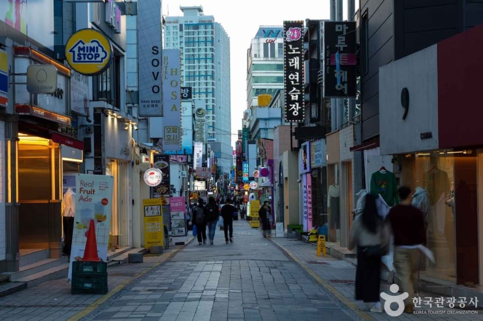 Chungjang-ro Street selected image